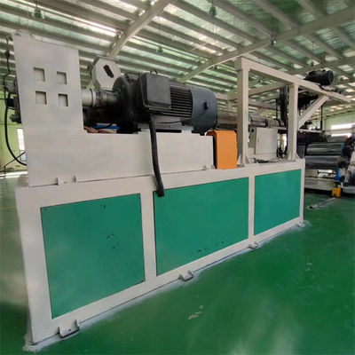 Equipamento para máquinas de extrusão de folhas de plástico usadas