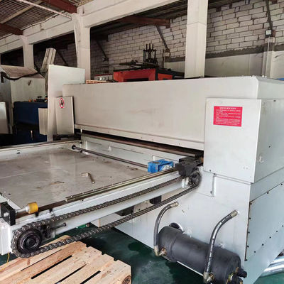 Máquina hidráulica de corte de folhas de plástico de alta velocidade com alta força de corte