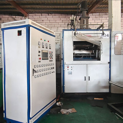 Máquina de termoformagem de plástico de 380V refrigeração por água Máquina de termoformagem de copos de plástico