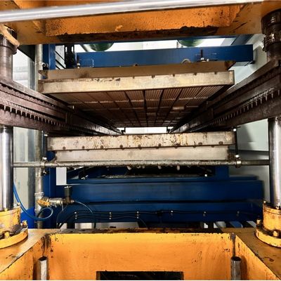 Máquina de copos de plástico descartável ecologicamente correto 7000kg para PE/PET/PVC/PS