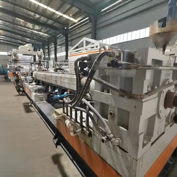 Máquina de extrusão de plástico de comprimento de parafuso 33 1 personalizável com sistema de controlo PLC