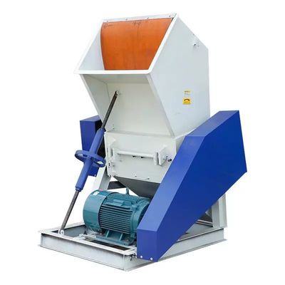 Máquina de trituração de plástico com comando de botões de aço inoxidável de 380 V para aplicações de reciclagem
